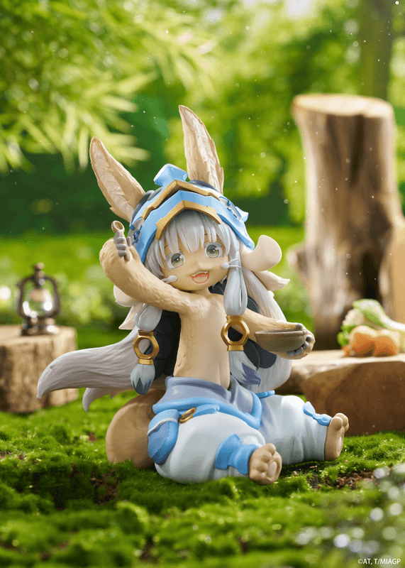 Made in Abyss: The Golden City of the Scorching Sun Desktop Cute Figure - Nanachi (Mealtime ver.)