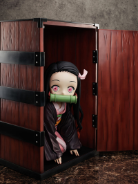 Demon Slayer: Kimetsu no Yaiba - Nezuko in a Box - Big Size Figure 16