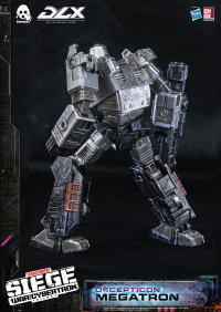 Transformers: War for Cybertron Trilogy - DLX Megatron 21