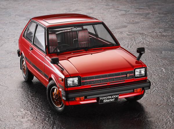 [HC63] 1/24  TOYOTA STARLET KP61 S (3Door) MIDDLE VERSION （1980）