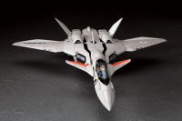 [22] 1:72 VF-11B THUNDERBOLT MACROSS PLUS 2