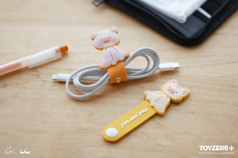 TOYZEROPLUS LuLu the Piggy Find Your Way - Cable Holder - LuLu The Piggy