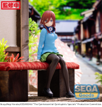 "The Quintessential Quintuplets Specials" PM Perching Figure "Miku Nakano" 1