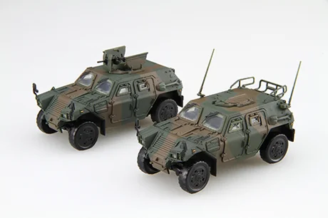 Fujimi [Mi-18 EX-1] 1/72 JGSDF Komatsu Light Armored Vehicle (Company Commander/Machine Gun Equipped Vehicle) (2 Types, 2 Pieces Each) Special Version - Scale Kits