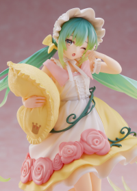 Hatsune Miku Wonderland Figure - Sleeping Beauty 2