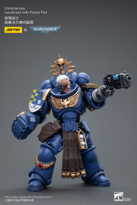 Ultramarines Lieutenant with Power Fist 7