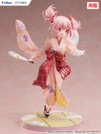 Madoka Kaname Kimono ver. 1/7 Scale Figure 4
