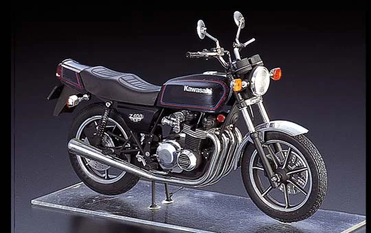 Aoshima NAKED BIKE: 1/12 KAWASAKI Z400FX - Scale Kits