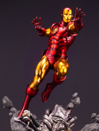 IRON MAN AVENGERS FINE ART STATUE 5