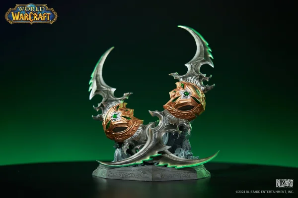 HEX Collectibles World of Warcraft 20th Anniversary Warglaives of Azzinoth Collector's Edition Replica - Blizzard