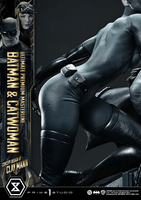 Ultimate Premium Masterline Batman (Comics) Batman & Catwoman (Concept Design by CLAY MANN) Bonus Version 			 3