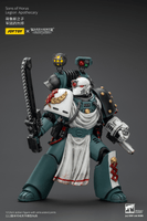 Sons of Horus Legion Apothecary 18