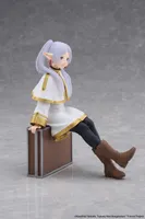TAITO Frieren: Beyond Journey's End Desktop Cute Figure - Frieren (Trunk Case Ver.) Reissue - Frieren: Beyond Journey's End - photo 2