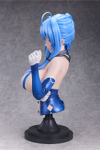 St. Louis 1/1 Scale Bust Figure 4