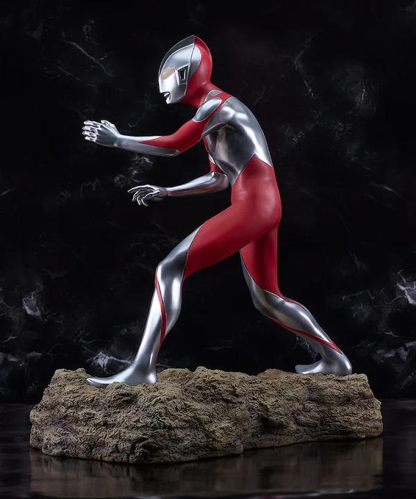 GOOD SMILE COMPANY Ultraman (Shin Japan Heroes Universe) - Ultraman