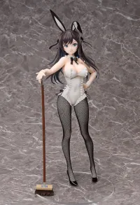 FREEing Alina Clover: Bunny Ver. - I May Be a Guild Receptionist, but I'll Solo Any Boss to Clock Out on Time - photo 6