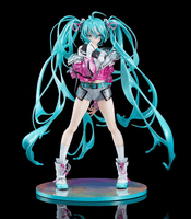 Hatsune Miku with SOLWA 5