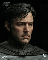 INART – Batman v Superman: Dawn of Justice - Batman 1/6 Collectible Figure 21