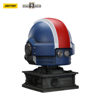 Ultramarines Lieutenant Titus' MKX Helmet & Display Stand 27