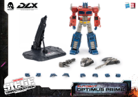 Transformers: War for Cybertron Trilogy - DLX Optimus Prime 2