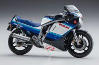 [BK7] 1:12 SUZUKI GSX-R750(G)(GR71G) 4