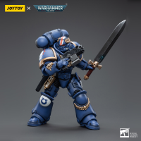 Ultramarines Primaris Lieutenant Argaranthe 2