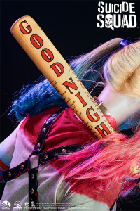 Infinity Studio X Penguin Toys: DX Series Life Size Bust Suicide Squad Harley Quinn 11