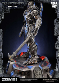 Museum Masterline Transformers: The Last Knight (Film) Megatron 22