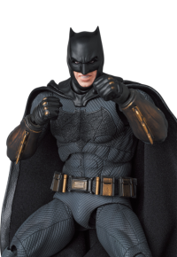MAFEX BATMAN (ZACK SNYDER'S JUSTICE LEAGUE VER.) 13