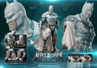 Prime 1 Studio Ultimate Museum Masterline Justice League (Comics) Batman Advanced Suit White Ver. (Design By Josh Nizzi) - DC Comics - photo 9