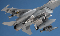 [X72-14] 1:72 AIRCRAFT WEAPONS: IX (U.S. JOINT DIRECT ATTACK MUNITIONS & TARGET PODS) 3
