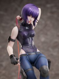 GHOST IN THE SHELL: SAC_2045 Motoko Kusanagi 1/7 Scale Figure 7