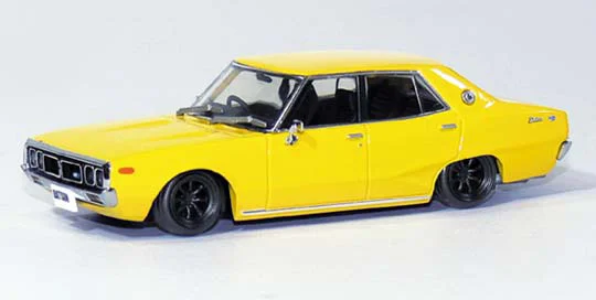 Aoshima DIECAST MODEL CAR: 1/43 HGC110 DATSUN 240K GT (YONMERI) EARLY Ver. (YELLOW) - Scale Kits