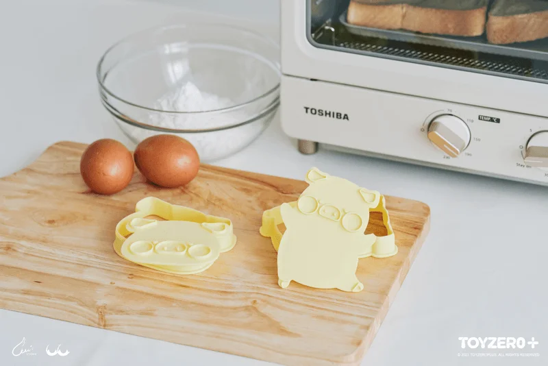 TOYZEROPLUS Lulu the Piggy Grand Dining - Biscuit Mold - LuLu The Piggy