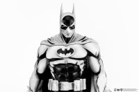 SDCC 2024 DC HEROES : Batman B&W PX PVC 1/8 Statue 6