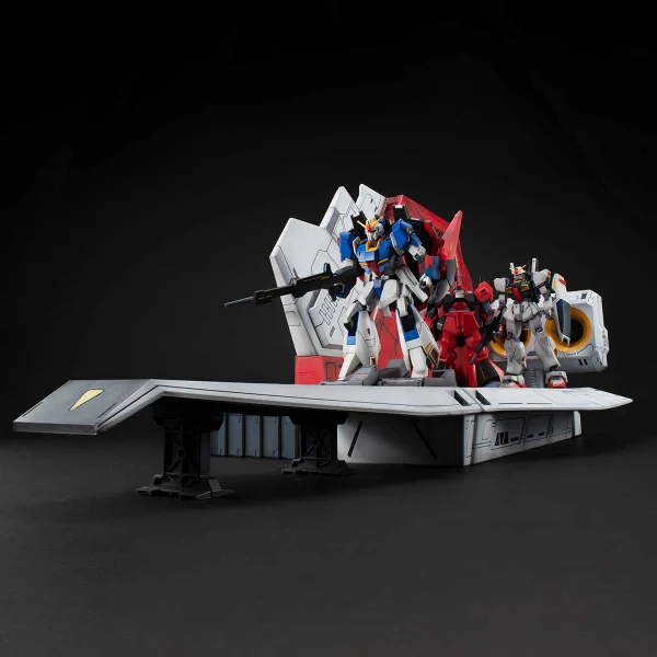 MegaHouse Argama Catapult Deck (for 1/144 HGUC) - Mobile Suit Gundam Zeta