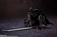GUTS (BERSERKER ARMOR) -HEAT OF PASSION- "Berserk" TAMASHII NATIONS S.H.Figuarts 12