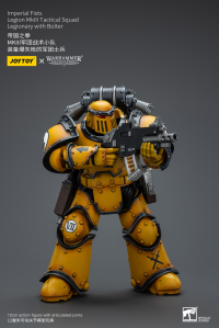 Imperial Fists   Legion MkIII Tactical Squad  Legionary with Bolter 9