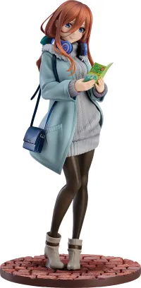 GOOD SMILE COMPANY Miku Nakano: Date Style Ver. - The Quintessential Quintuplets - photo 2