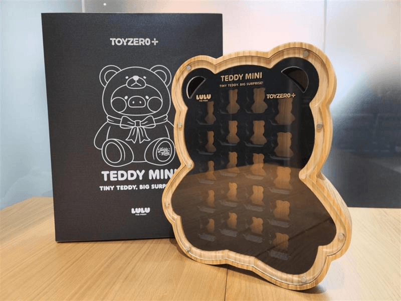LuLu the Piggy - Teddy Mini Wooden Display