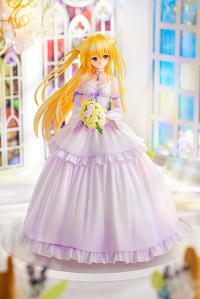 Golden Darkness Wedding Dress ver. 4