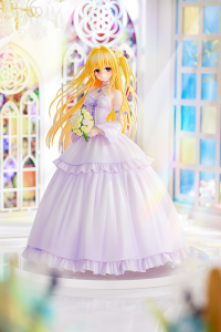 Golden Darkness Wedding Dress ver. 1