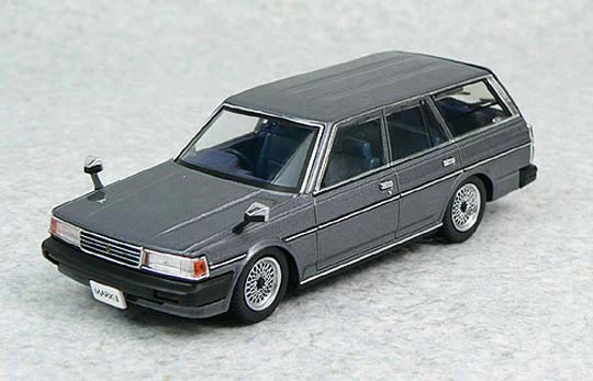 Aoshima DIECAST MODEL CAR:  YX76V MARK II VAN GL MID Ver.(MIST GRAY METALLIC) - Scale Kits