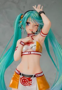 Max Factory Racing Miku 2010 Ver. Art by Kentaro Yabuki - Hatsune Miku - photo 12