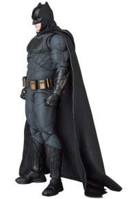 MAFEX BATMAN (ZACK SNYDER'S JUSTICE LEAGUE VER.) 6