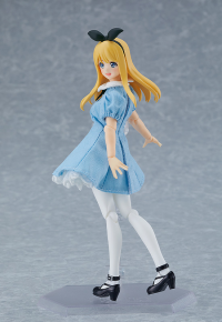 figma Female Body (Alice) with Dress + Apron Outfit 7