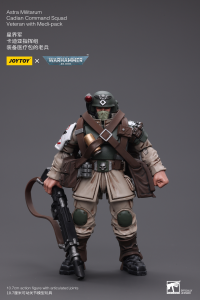Astra Militarum Cadian Command Squad Veteran with Medi-pack 4