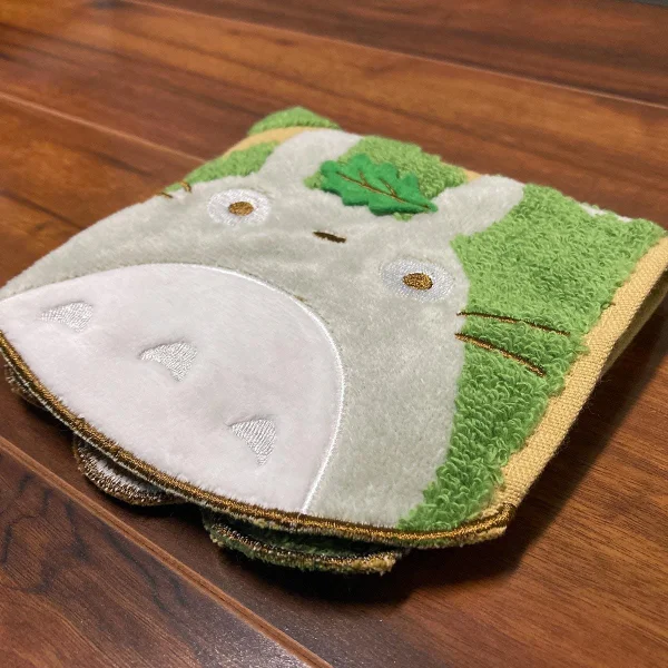 Marushin Totoro and Acorn Tree Mini Towel - Studio Ghibli