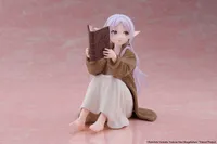 TAITO Frieren: Beyond Journey's End Desktop Cute Figure - Frieren (Roomwear Ver.) - Frieren: Beyond Journey's End - photo 2