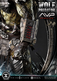 Real Elite Masterline Aliens vs. Predator: Requiem Wolf Predator DX Bonus Version 171
